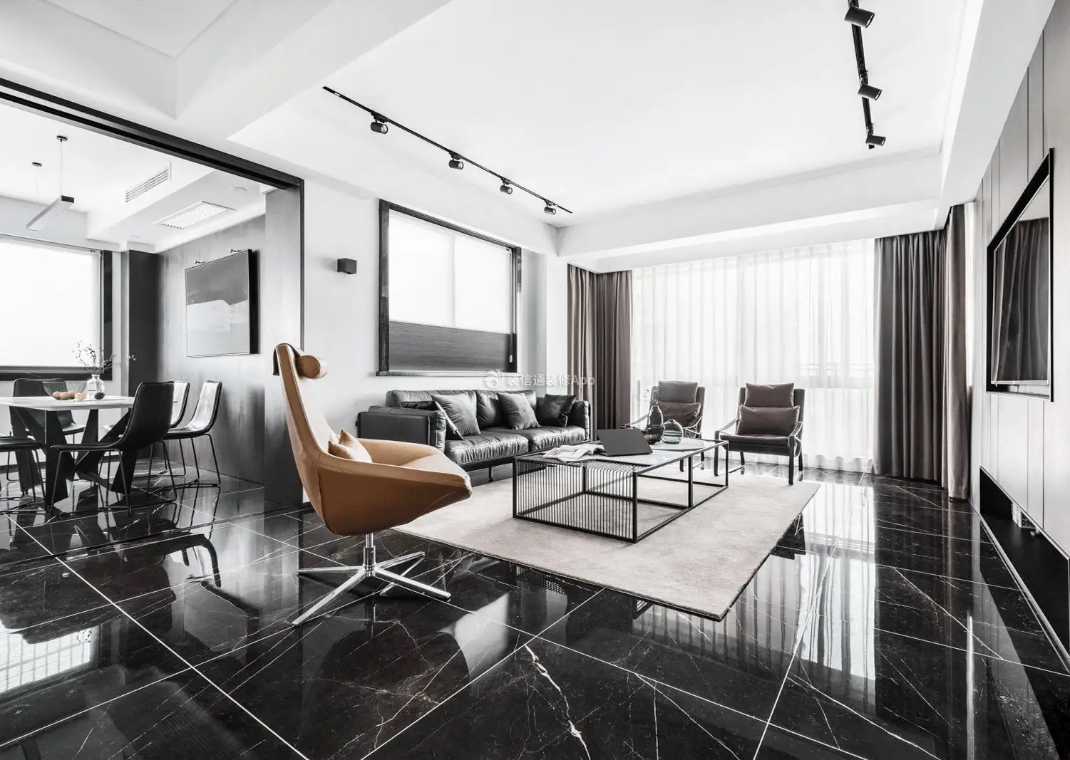 日本少妇中文字幕不卡视频集成墙板