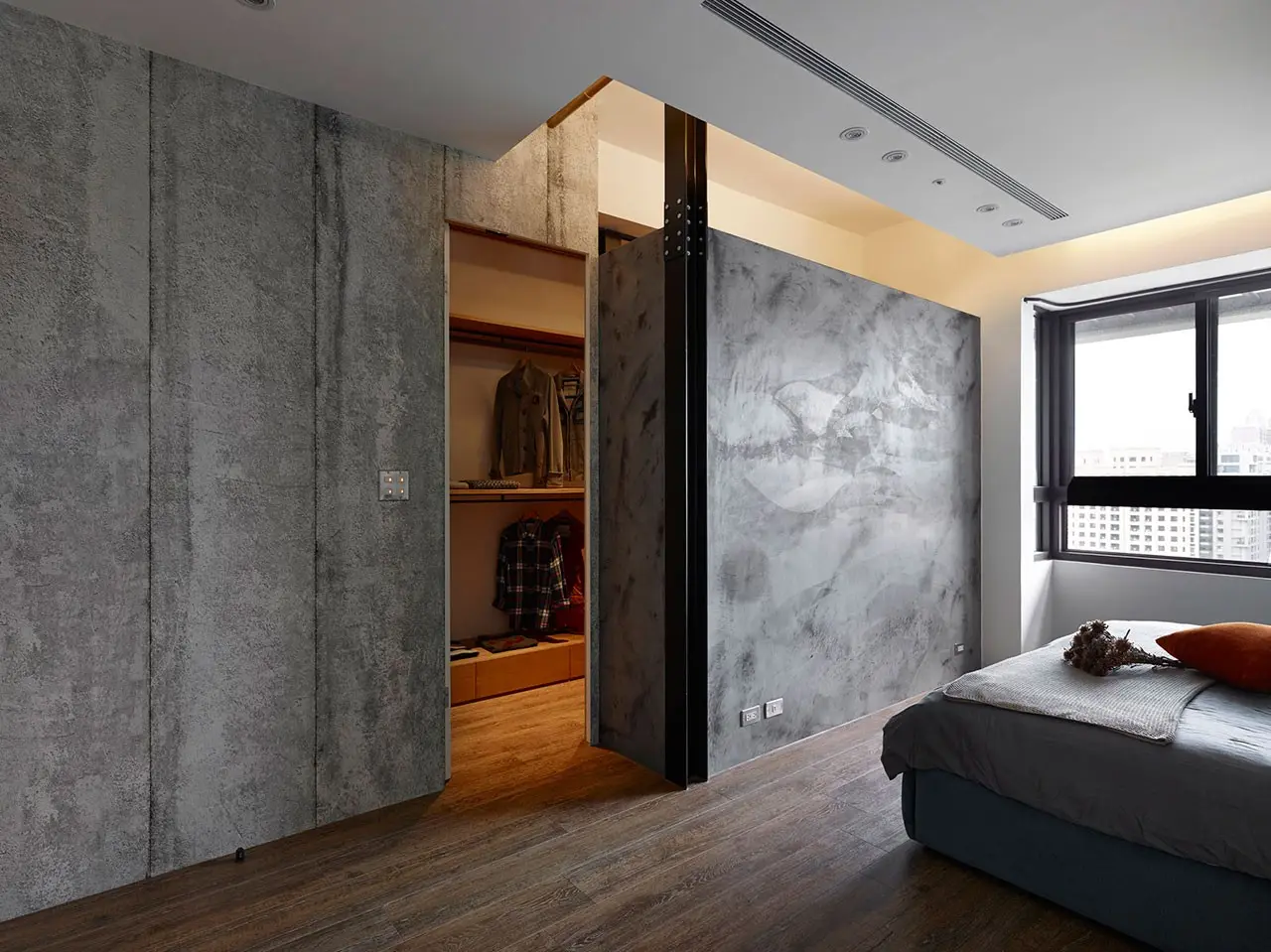 日本少妇中文字幕不卡视频集成墙板